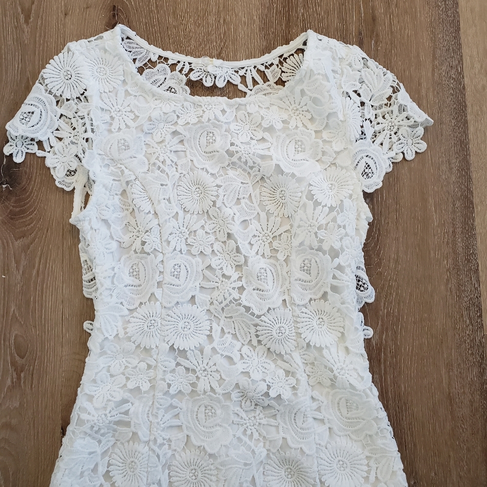 Lulu's Backless Ivory Dress - Picture 4 of 7